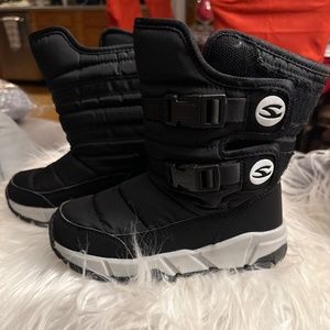 Boys winter boots